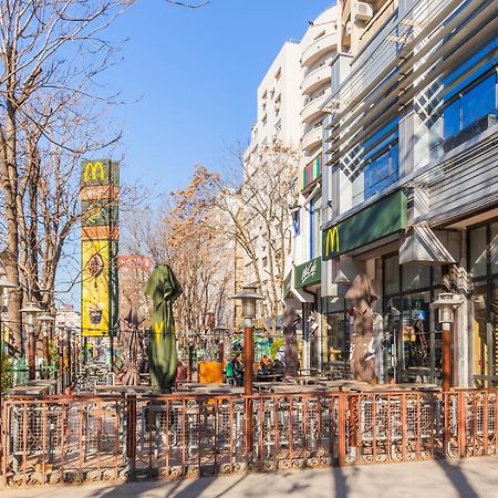 New Studio Carturesti - City Center Βουκουρέστι Εξωτερικό φωτογραφία